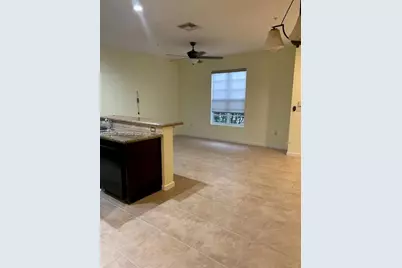 242 SW 7th Ct #242, Pompano Beach, FL 33060 - Photo 14