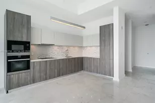 2900 NE 7th Ave, Miami, FL 33137 - Photo 8