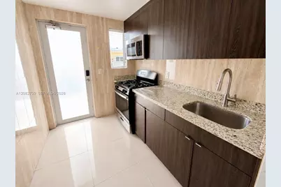 1027 94th St #4, Bay Harbor Islands, FL 33154 - Photo 6