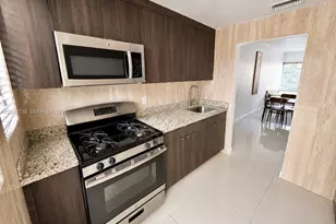 1027 94th St, Bay Harbor Islands, FL 33154 - Photo 4