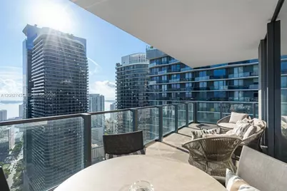 88 SW 7th St #3801, Miami, FL 33130 - Photo 40