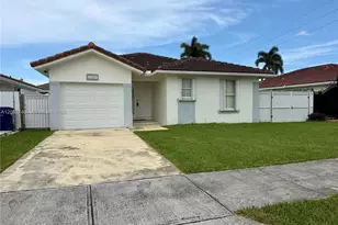 27901 SW 134th Pl, Homestead, FL 33032 - Photo 2