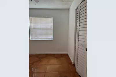 717 SW 79th Ave, North Lauderdale, FL 33068 - Photo 10