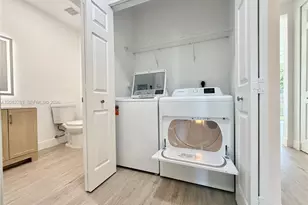 8452 SW 29th St, Miramar, FL 33025 - Photo 10
