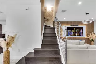 10545 NW 63rd Terrace, Doral, FL 33178 - Photo 22