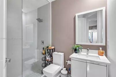 10545 NW 63rd Ter, Doral, FL 33178 - Photo 46