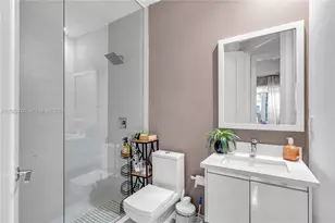 10545 NW 63rd Terrace, Doral, FL 33178 - Photo 46