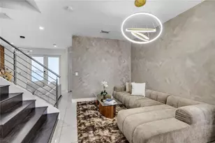 10545 NW 63rd Terrace, Doral, FL 33178 - Photo 2