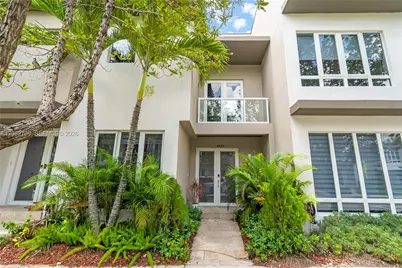 10545 NW 63rd Ter, Doral, FL 33178 - Photo 1