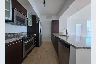 951 Brickell Ave #2510, Miami, FL 33131 - Photo 14