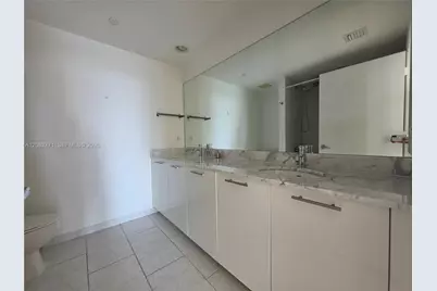 951 Brickell Ave #2510, Miami, FL 33131 - Photo 26