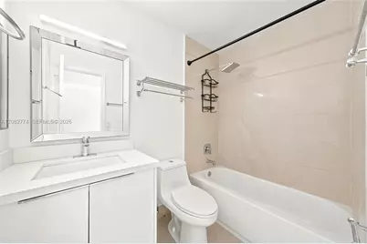 9674 Fontainebleau Blvd #28, Miami, FL 33172 - Photo 46
