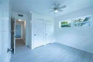 918 NW 13th Ct, Fort Lauderdale, FL 33311 - Photo 16