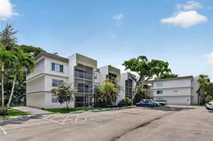 4215 N University Dr, Sunrise, FL 33351 - Photo 2