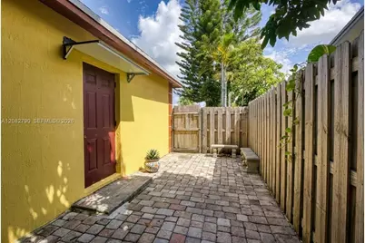15724 SW 304th Ter, Homestead, FL 33033 - Photo 22