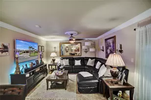 11525 SW 54th St, Cooper City, FL 33330 - Photo 6