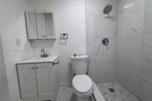 3632 SW 87th Ave, Miami, FL 33165 - Photo 10