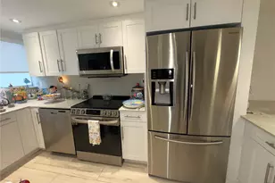 1910 SW 17th Ave, Miami, FL 33145 - Photo 4