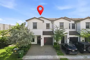 201 SW 159th Way, Pembroke Pines, FL 33027 - Photo 2