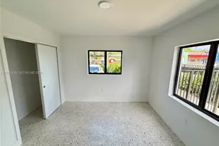 180 NE 57th St, Miami, FL 33137 - Photo 10
