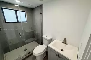 180 NE 57th St, Miami, FL 33137 - Photo 8