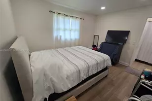 203 NE 2nd Ave, Dania Beach, FL 33004 - Photo 16
