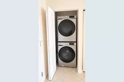 2280 SW 32nd Ave #508, Miami, FL 33145 - Photo 6