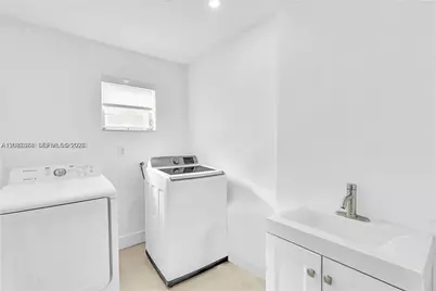 3370 N 36th Pl, Hollywood, FL 33021 - Photo 28