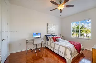 2656 NE 30th Pl, Fort Lauderdale, FL 33306 - Photo 10