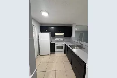 1170 NW 80th Ave #104, Margate, FL 33063 - Photo 2