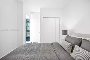 92 SW 3rd St, Miami, FL 33130 - Photo 24