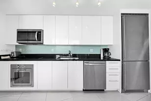 92 SW 3rd St, Miami, FL 33130 - Photo 12