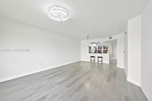 550 SW 138th Ave, Pembroke Pines, FL 33027 - Photo 8