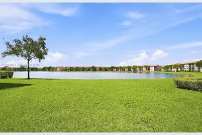 550 SW 138th Ave #402K, Pembroke Pines, FL 33027 - Photo 1