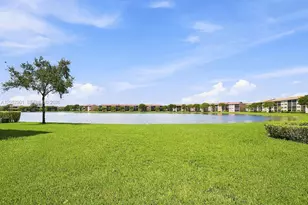 550 SW 138th Ave, Pembroke Pines, FL 33027 - Photo 1