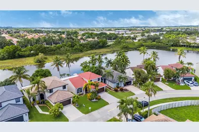 354 SW 183rd Way, Pembroke Pines, FL 33029 - Photo 36