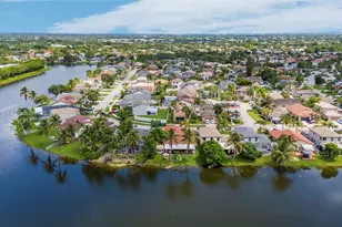 354 SW 183rd Way, Pembroke Pines, FL 33029 - Photo 38