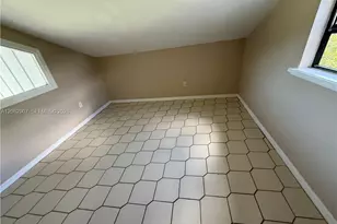 4930 Orange Grove Blvd, Other City - In The State Of Florida, FL 33903 - Photo 14
