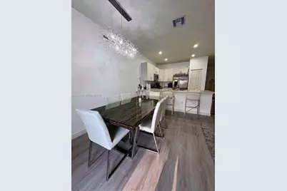 11449 W 34th Ln, Hialeah, FL 33018 - Photo 6