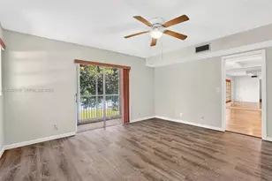 150 S Hollybrook Terrace, Pembroke Pines, FL 33025 - Photo 16