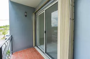 6825 W Flagler St, Miami, FL 33144 - Photo 12