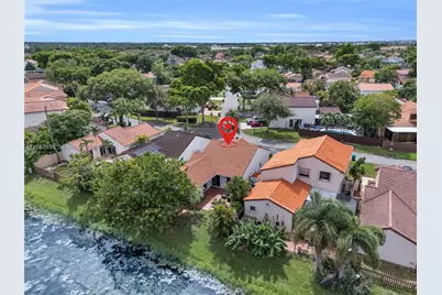 17624 NW 63rd Ct, Hialeah, FL 33015 - Photo 6