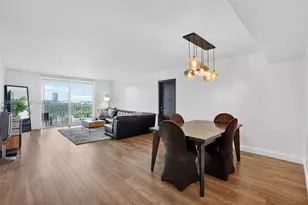 427 Golden Isles Dr, Hallandale Beach, FL 33009 - Photo 10