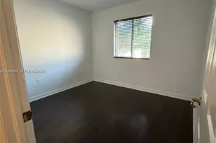 5759 NW 113th Ct, Doral, FL 33178 - Photo 10