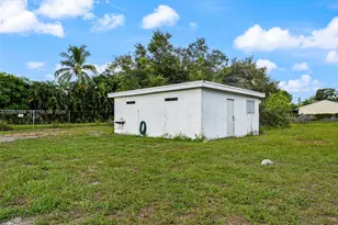 4475 Kirk Rd, Lake Worth, FL 33461 - Photo 18