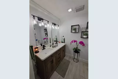 8450 NW 178th St, Hialeah, FL 33015 - Photo 70