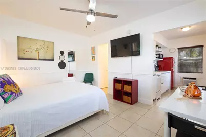 471 NE 37th St #11, Miami, FL 33137 - Photo 1