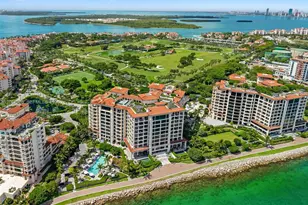 7025 Fisher Island Dr, Miami Beach, FL 33109 - Photo 22
