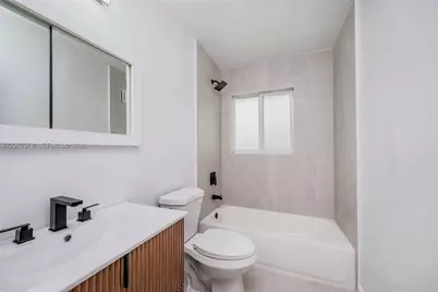 10441 SW 46th Ter, Miami, FL 33165 - Photo 14