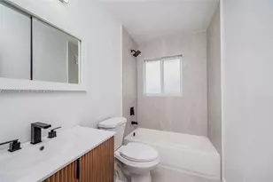 10441 SW 46th Terrace, Miami, FL 33165 - Photo 14